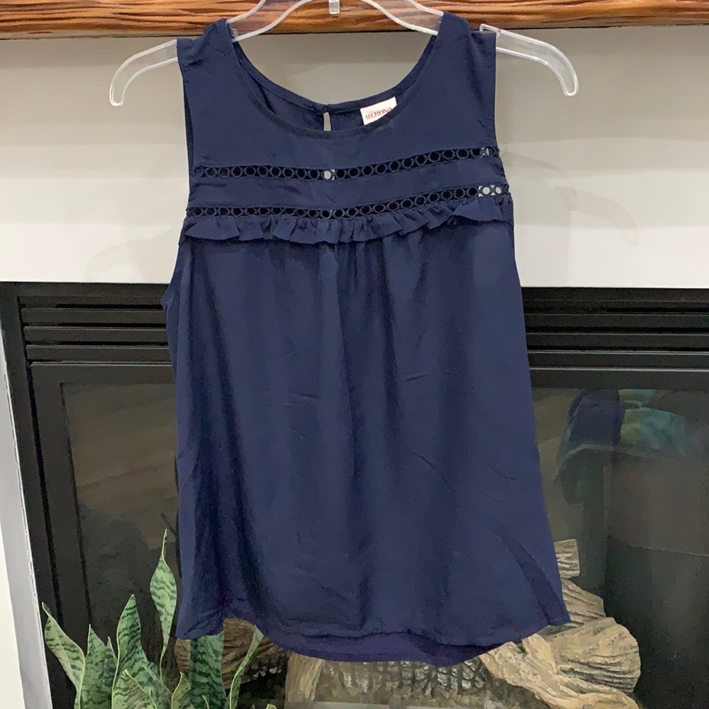 {Merona}Sz M Navy Blue Sleeveless Top - Picture 1 of 6